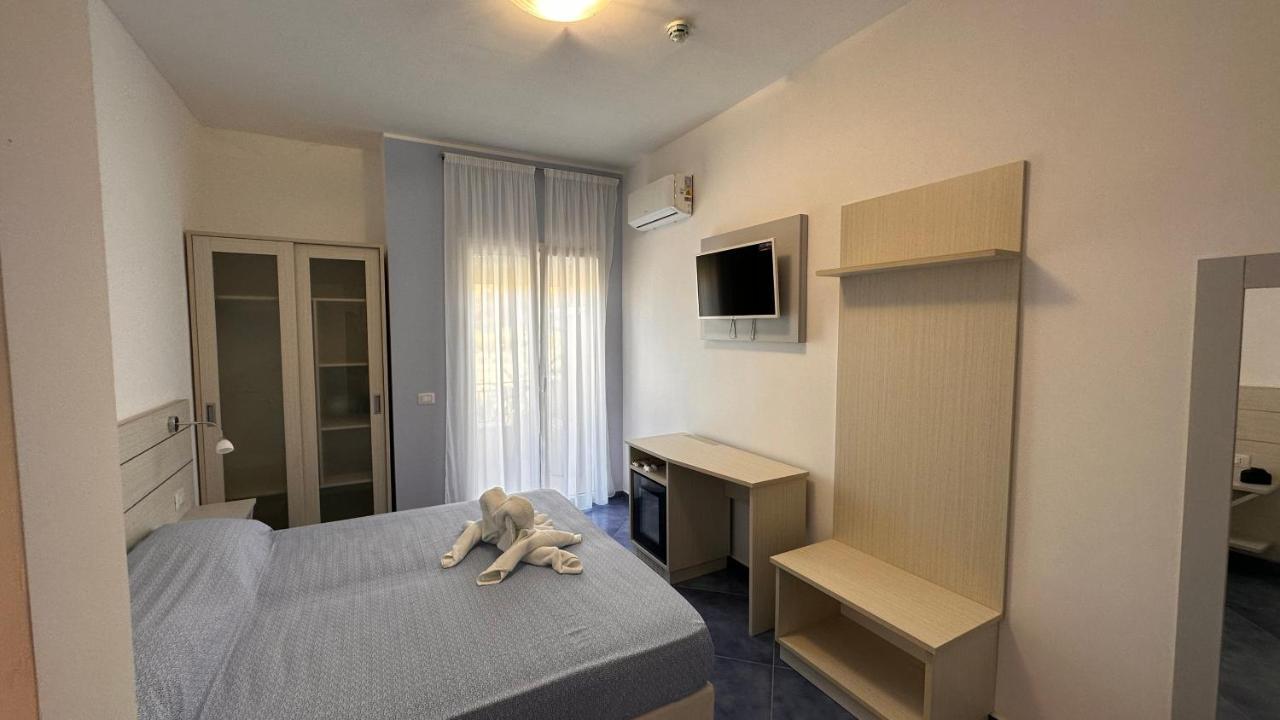 Hotel La Giara Zambrone Luaran gambar