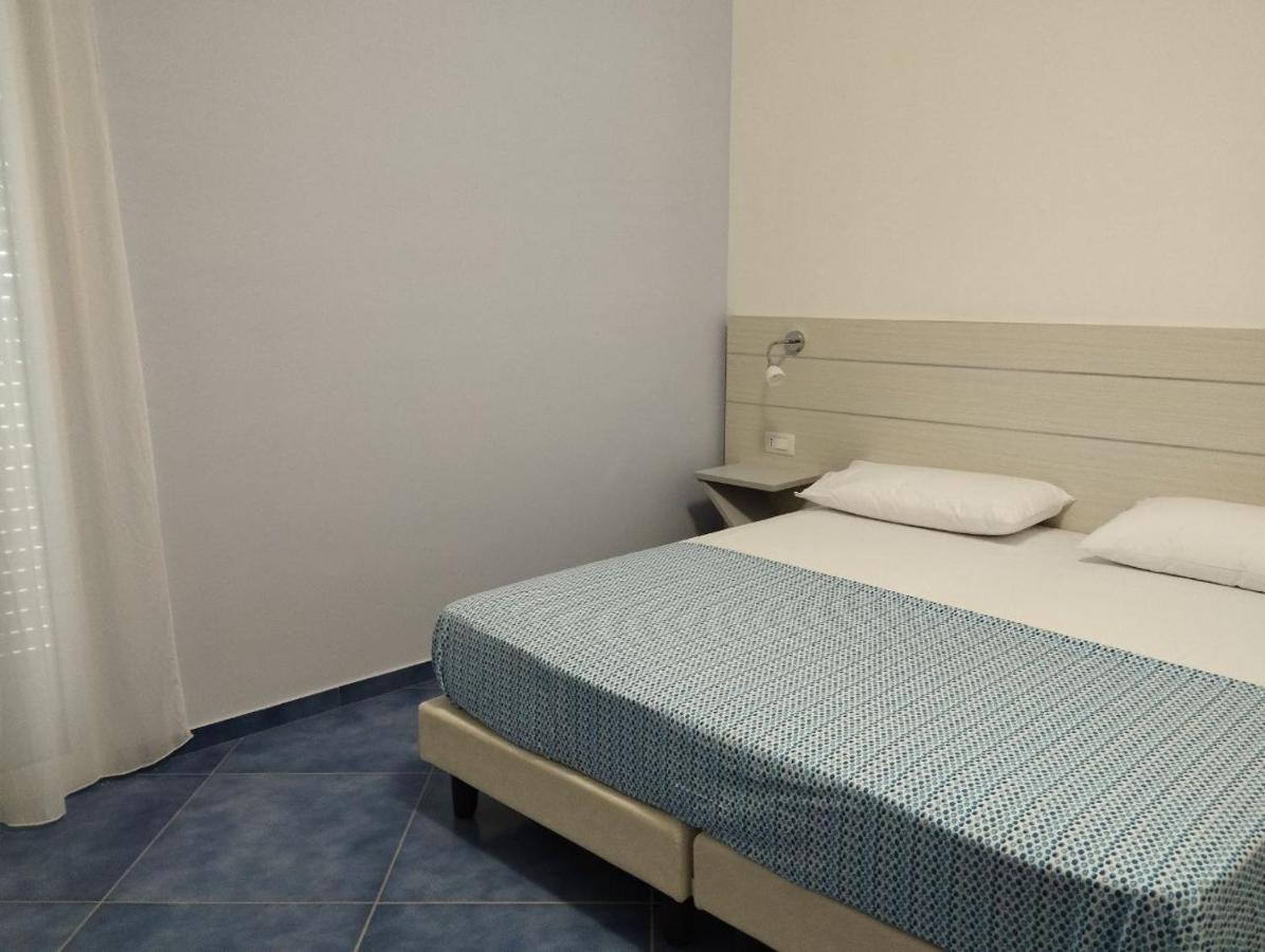 Hotel La Giara Zambrone Luaran gambar